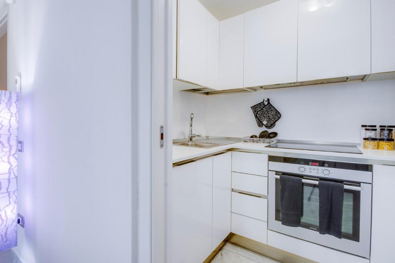 カリアリRight House - Characteristic Marina Districtアパートメント エクステリア 写真